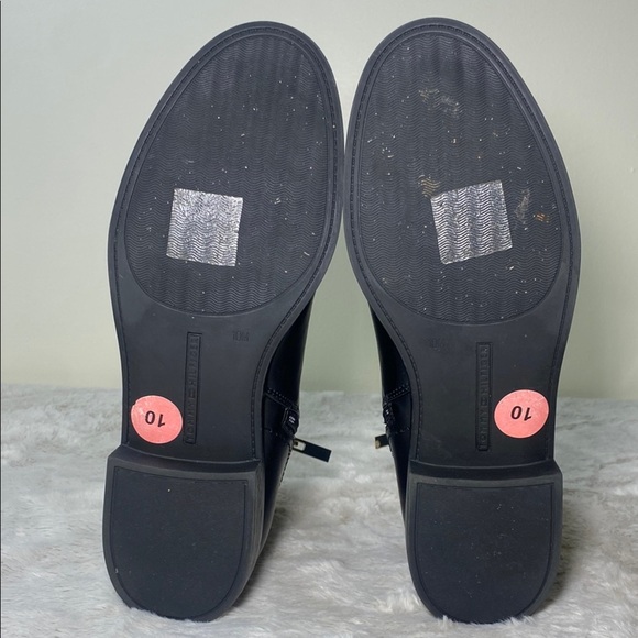 Rezin2 Faux Leather Booties - Picture 8 of 13